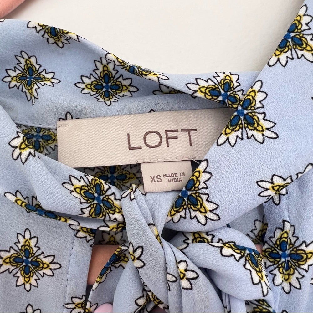 Loft Ruffled Short Sleeve Blouse - Picture 3 of 6
